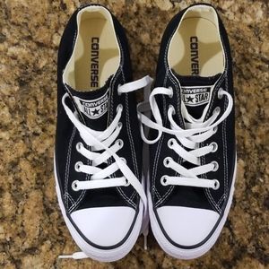 Converse All Star black canvas shoe women's size 8